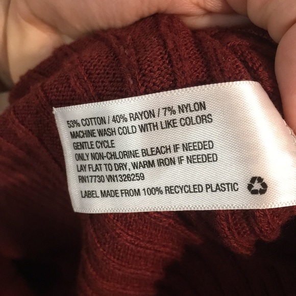 ☀️3/$24☀️ Ribbed Sweater - Picture 6 of 6